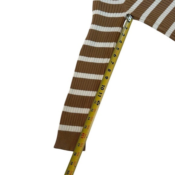 Ralph Lauren Brown and Tan V-Neck Sweater - Picture 11 of 16